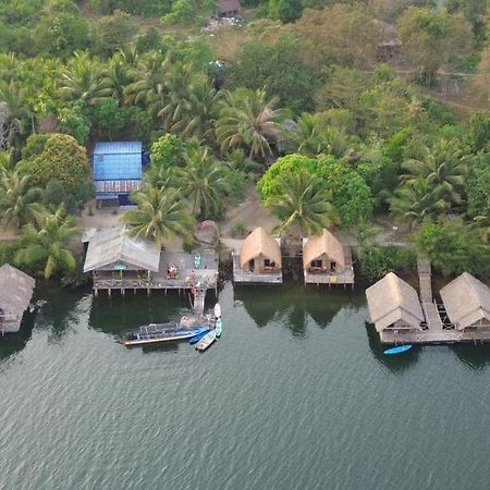 Vila The Floating House Krŏng Kaôh Kŏng Exteriér fotografie