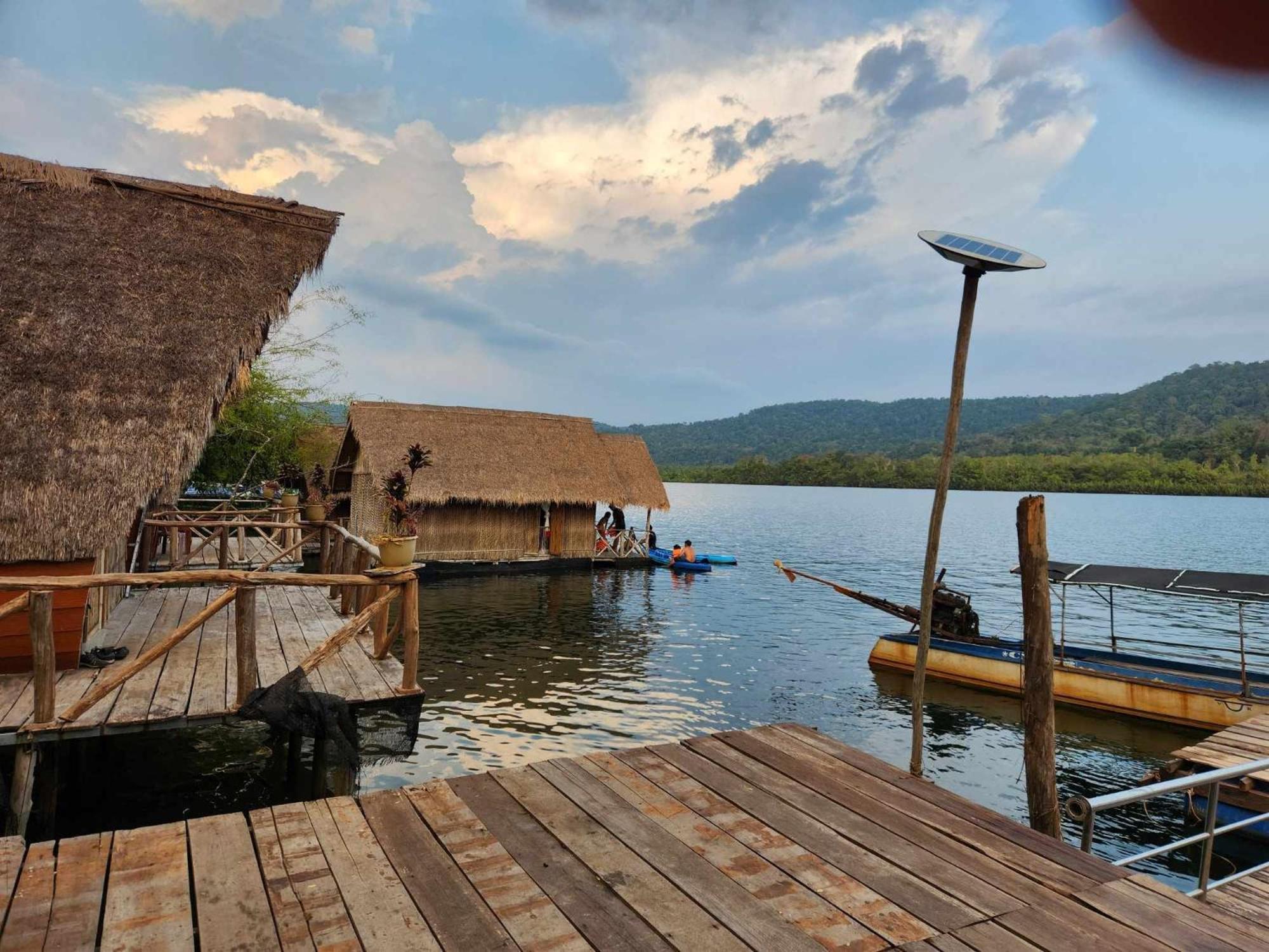 Vila The Floating House Krŏng Kaôh Kŏng Exteriér fotografie