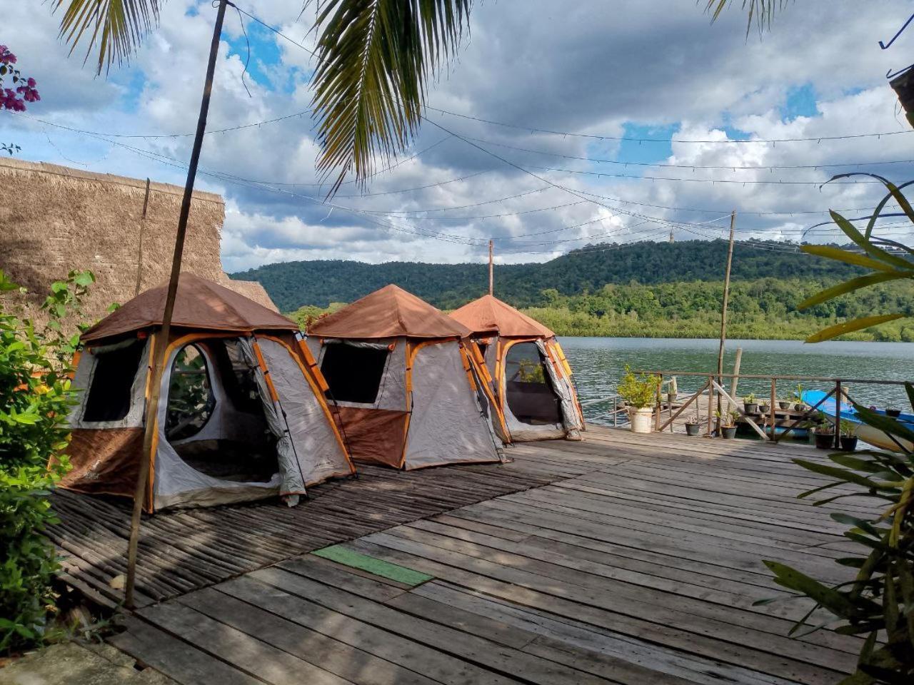 Vila The Floating House Krŏng Kaôh Kŏng Pokoj fotografie